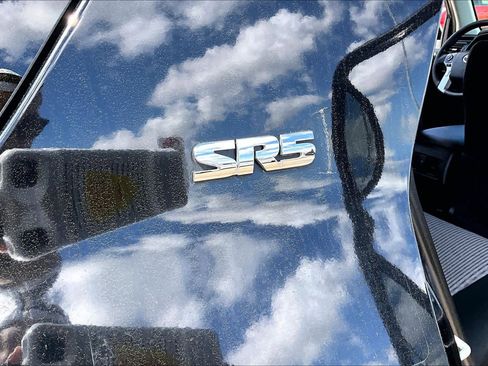 Used 2018 Toyota 4Runner SR5 image 10