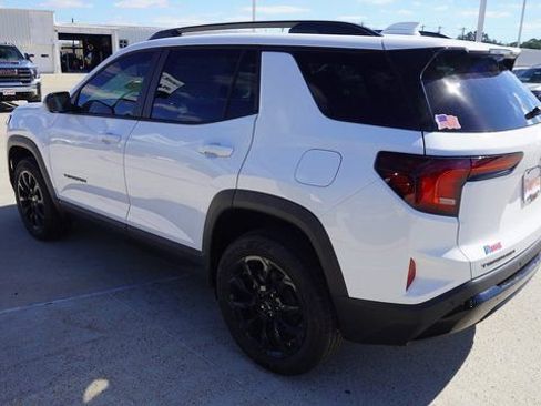 New 2026 GMC Terrain Elevation w/ Elevation Premium Package image 11