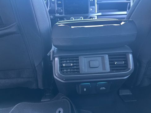 Certified 2024 Ford F150 XLT w/ XLT Black Appearance Package RWD image 17
