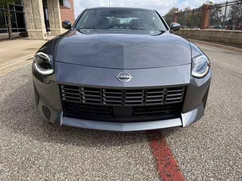 Used 2024 Nissan Z Sport w/ Floor Mat Package RWD image 12