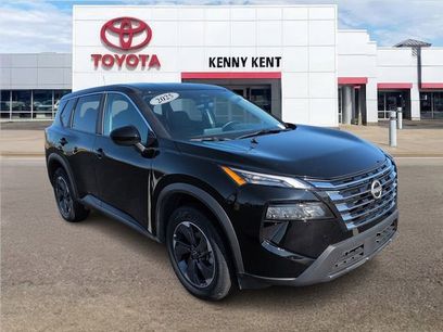 Used 2025 Nissan Rogue SV