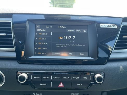 Used 2018 Kia Niro LX FWD image 13