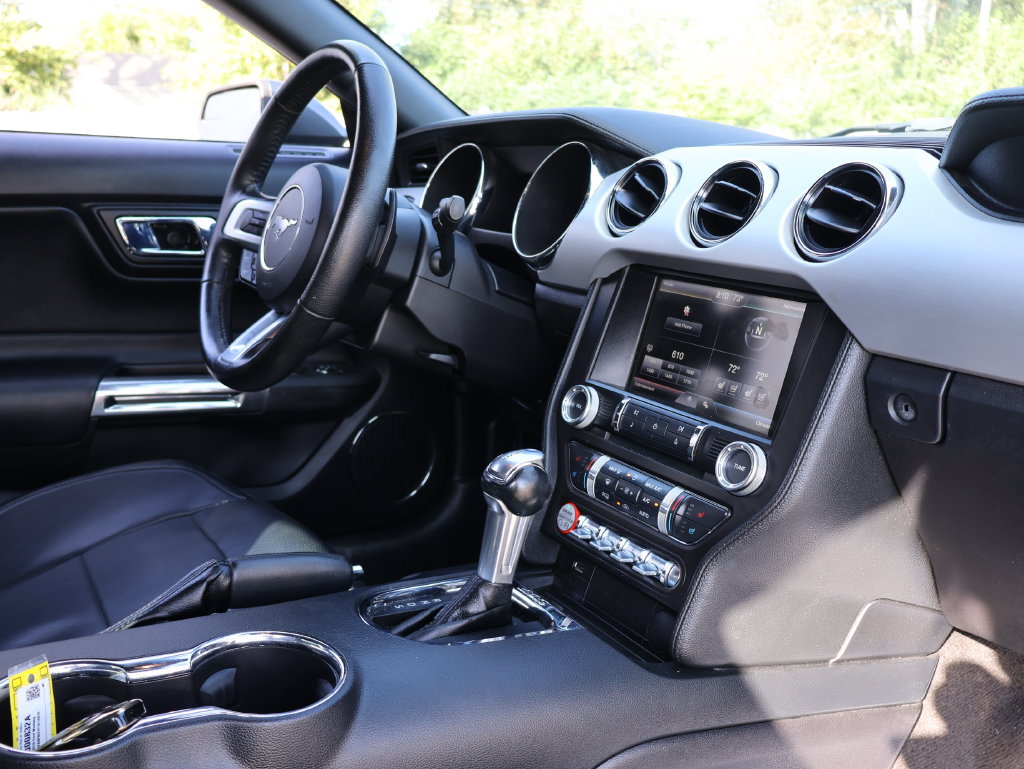 Used 2015 Ford Mustang GT Premium RWD image 11