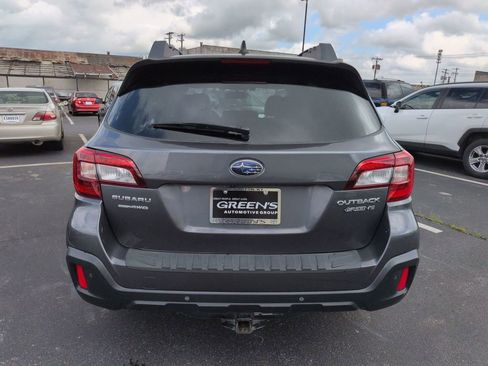 Used 2018 Subaru Outback 2.5i Limited AWD/4WD image 5