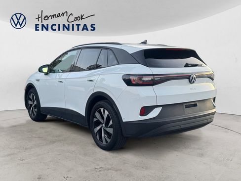 Certified 2023 Volkswagen ID.4 Pro image 3