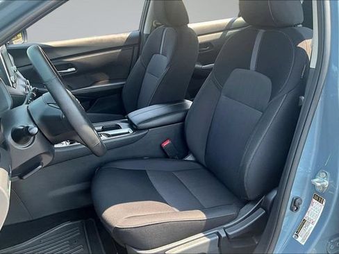 Used 2025 Nissan Sentra SV w/ All-Weather Package FWD image 20