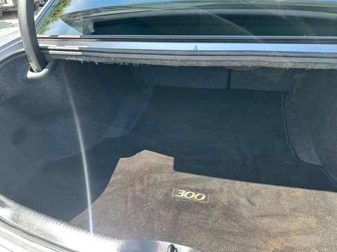Used 2014 Chrysler 300 C image 12