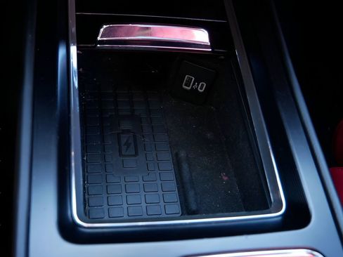 Certified 2023 Lincoln Corsair Reserve w/ Equipment Group 202A image 26