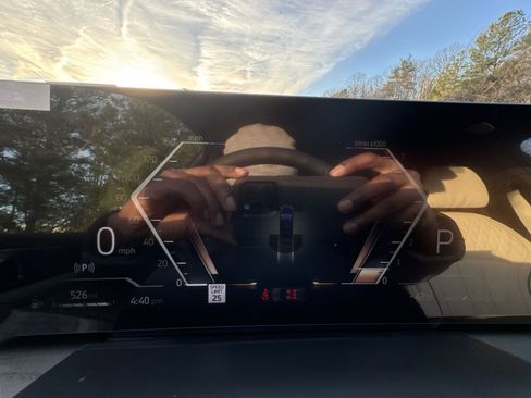 New 2026 BMW X7 xDrive40i w/ Executive Package image 20