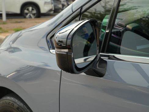 Used 2023 Honda Odyssey Sport image 7