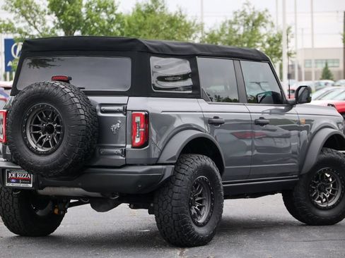 Certified 2022 Ford Bronco Badlands w/ Sasquatch Package AWD/4WD image 18