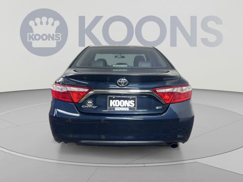Used 2016 Toyota Camry SE FWD image 5