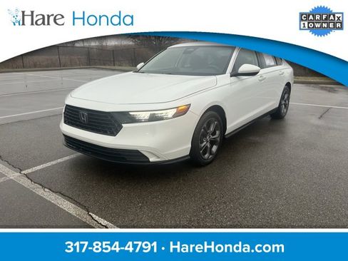 Used 2023 Honda Accord EX image 3