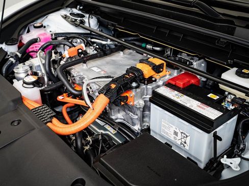 New 2026 Lexus RZ 450e AWD image 35