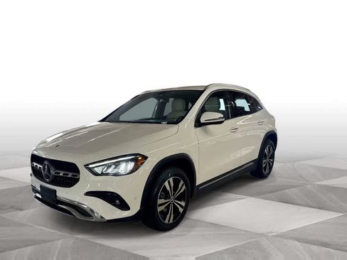 Used 2025 Mercedes-Benz GLA 250 image 4