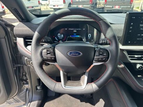 Used 2025 Ford Explorer ST-Line w/ ST-Line Street Pack AWD/4WD image 26