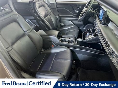 Used 2021 Lincoln Corsair AWD w/ Equipment Group 101A image 14