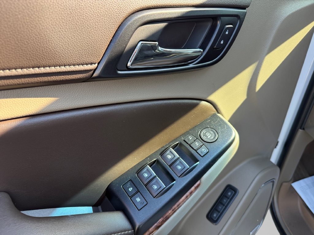 Used 2019 Chevrolet Tahoe Premier AWD/4WD image 20