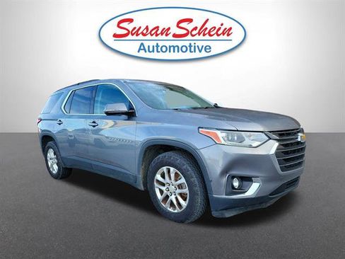 Used 2019 Chevrolet Traverse LT image 3