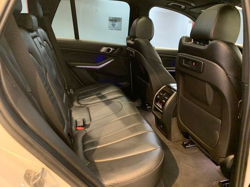 Used 2022 BMW X5 xDrive40i w/ M Sport Package AWD/4WD image 63