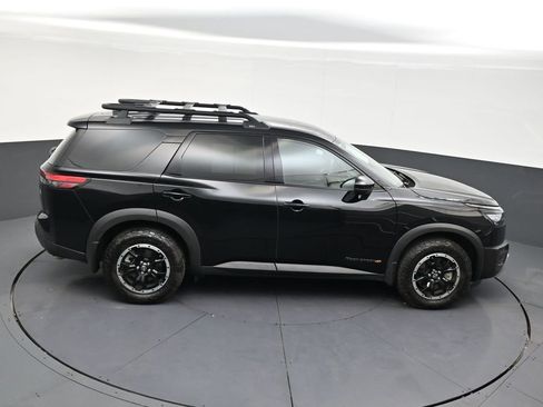 Used 2025 Nissan Pathfinder Rock Creek AWD/4WD image 18