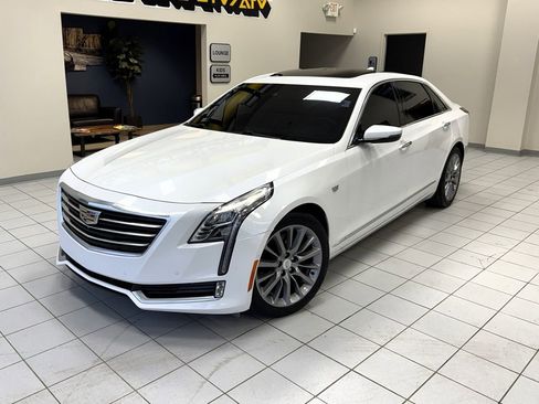 Used 2017 Cadillac CT6 Luxury image 1