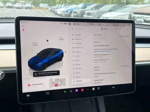 Used 2022 Tesla Model Y Long Range image 3