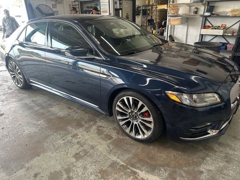 Used 2017 Lincoln Continental Select w/ Climate Package image 6