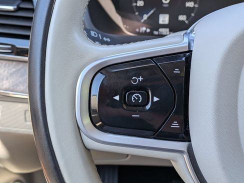 Used 2022 Volvo XC90 T6 Inscription w/ Advanced Package AWD/4WD image 24