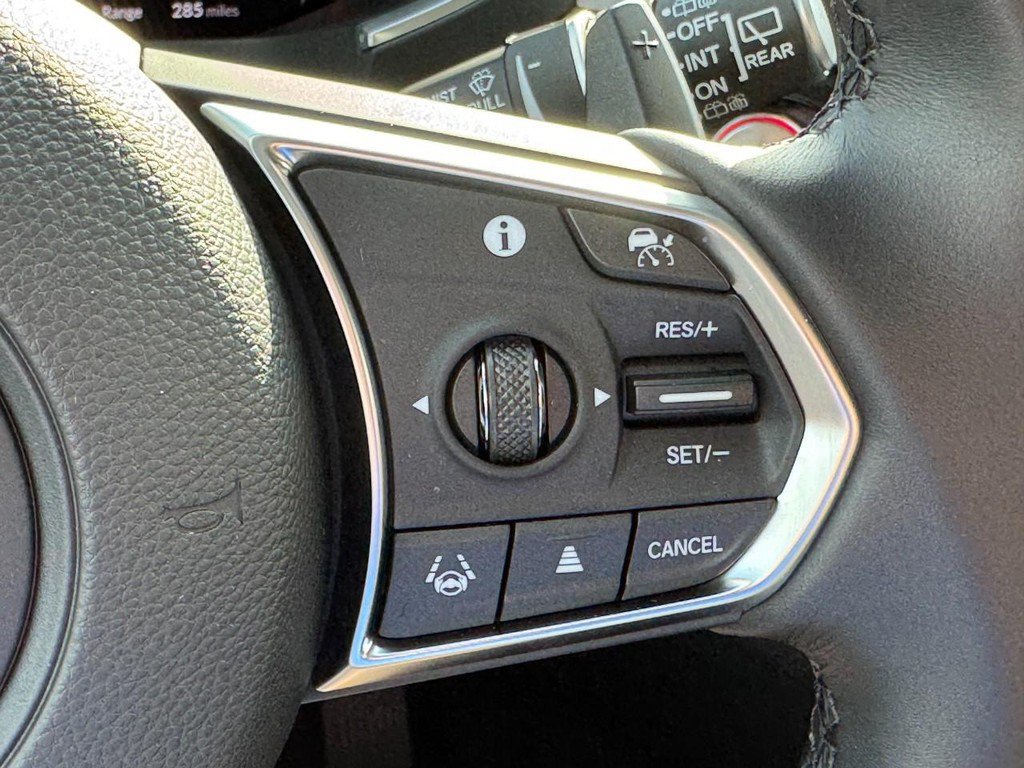 Certified 2026 Acura MDX w/ Technology Package AWD/4WD image 25