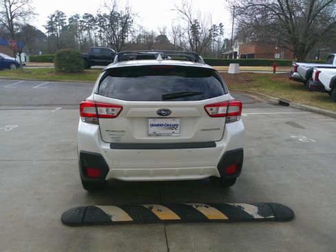 Used 2018 Subaru Crosstrek 2.0i Limited image 11