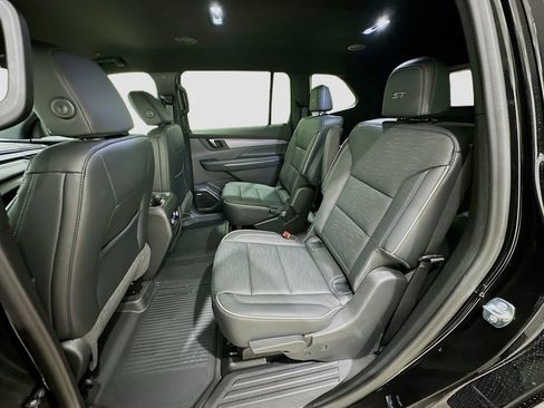 New 2026 Buick Enclave Sport Touring FWD image 24