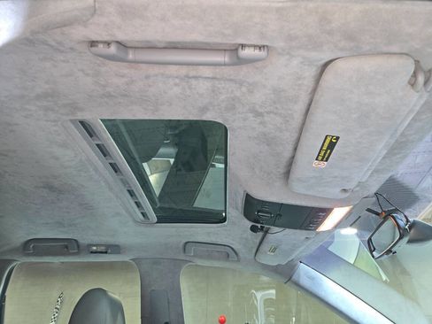 Used 2006 Porsche Cayenne Turbo S image 13