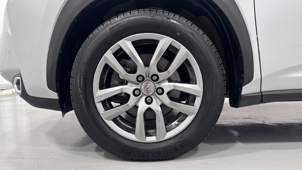 Used 2015 Lexus NX 200t AWD w/ Premium Package image 31