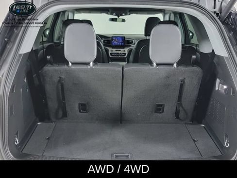 Certified 2023 Ford Explorer XLT w/ Equipment Group 202A AWD/4WD image 16