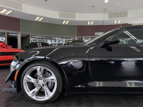 Used 2021 Chevrolet Camaro SS image 23