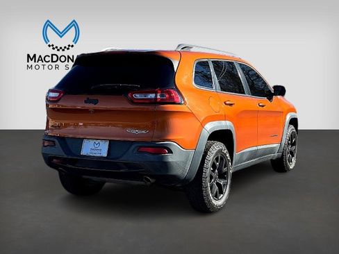 Used 2015 Jeep Cherokee Trailhawk w/ Comfort/Convenience Group image 5