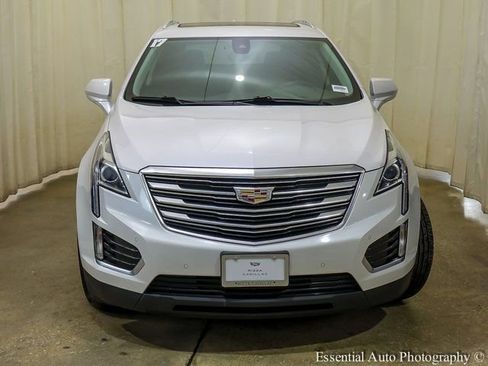 Certified 2017 Cadillac XT5 Luxury w/ Driver Awareness Package image 6