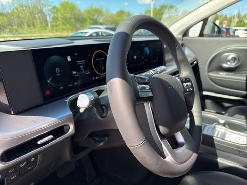 New 2026 Hyundai Ioniq 9 SEL image 19