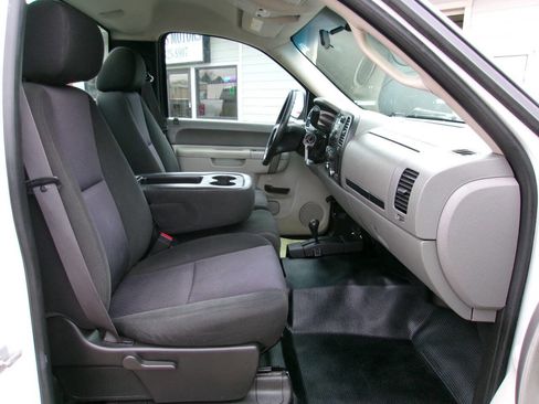 Used 2012 Chevrolet Silverado 2500 W/T image 11