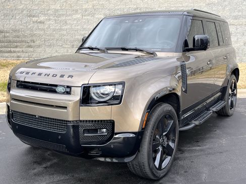 Certified 2024 Land Rover Defender 110 X-Dynamic SE image 1