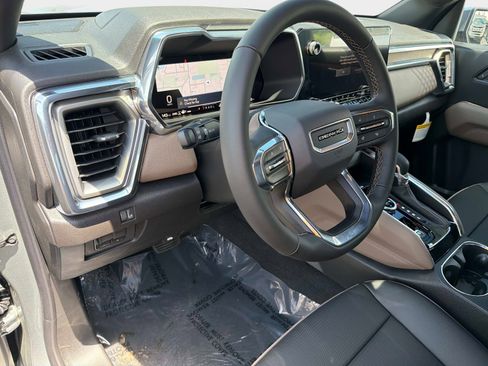 New 2026 GMC Canyon Denali AWD/4WD image 21