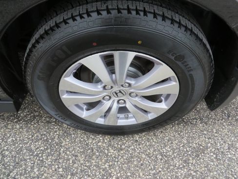 Used 2016 Honda Odyssey EX-L image 25