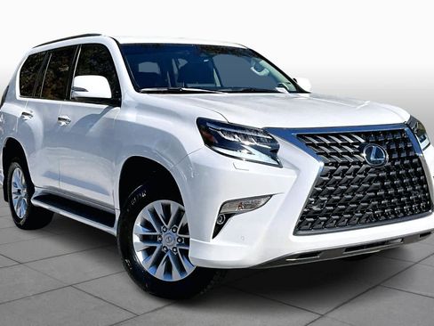 Used 2023 Lexus GX 460 Premium w/ Premium Plus Package image 2
