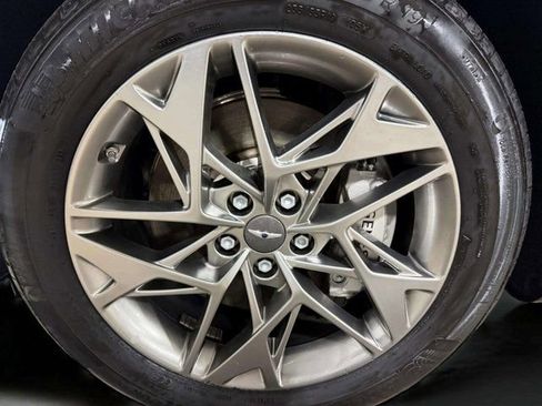 Used 2025 Genesis GV70 2.5T w/ Advanced Package image 32