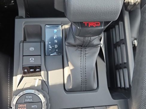 New 2026 Toyota Tacoma TRD Off-Road AWD/4WD image 40