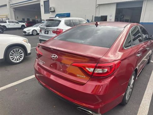 Used 2016 Hyundai Sonata Sport w/ Option Group 1V image 3