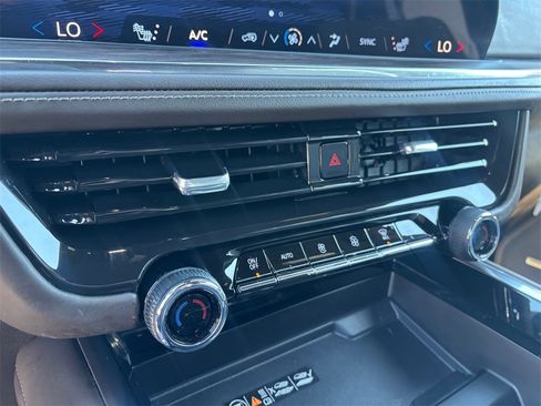 Certified 2025 Chevrolet Tahoe LT w/ Comfort Package image 18