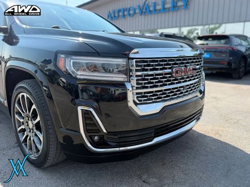 Used 2020 GMC Acadia Denali w/ Technology Package AWD/4WD image 10