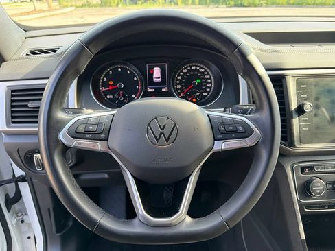 Used 2020 Volkswagen Atlas Cross Sport SE AWD/4WD image 14